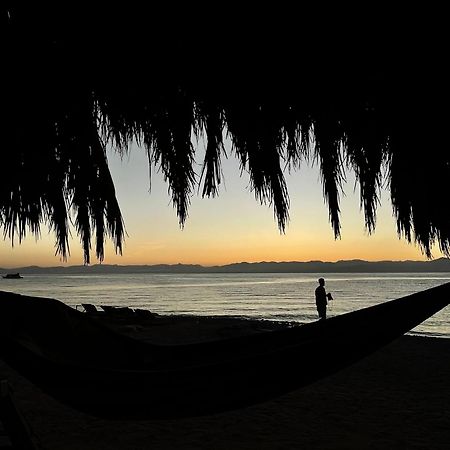 ホテル Alwaha Camp Nuweiba` エクステリア 写真